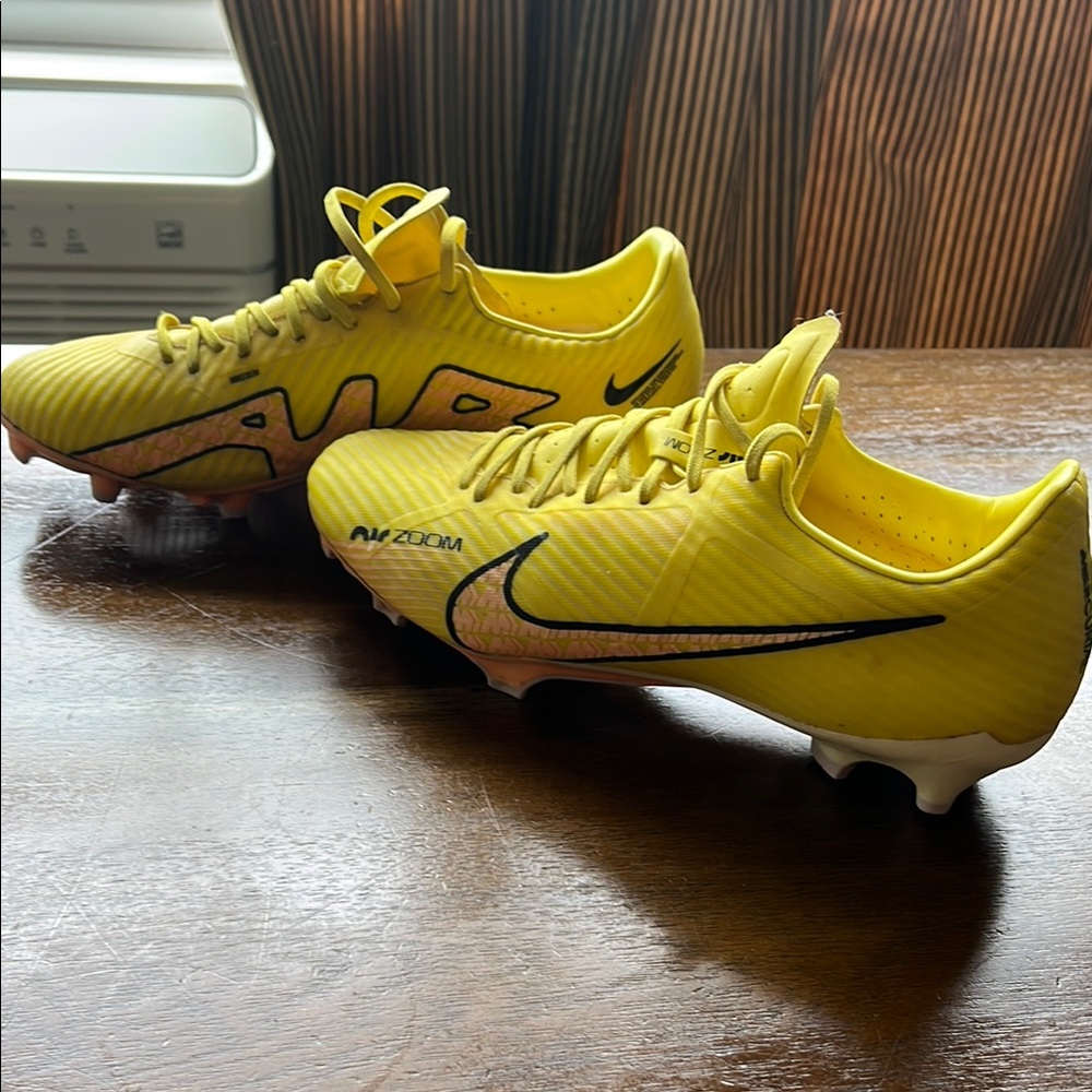 Nike Mercurial Air Zoom Cleats